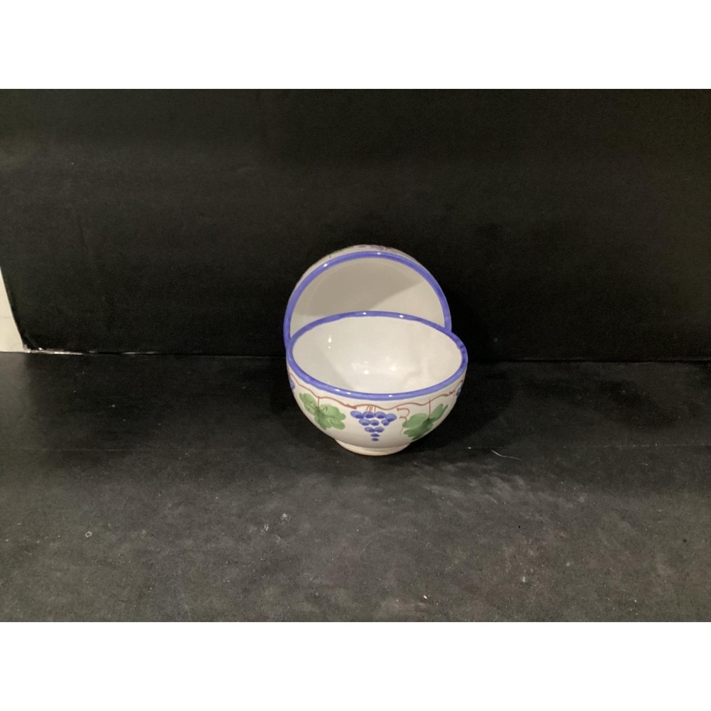 Giovanni Vietri Italy Hand Painted Grape Oval Ceramic Soup Cereal Bowls Set of 2
